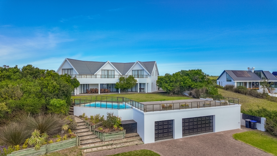 4 Bedroom Property for Sale in St Francis Links Eastern Cape